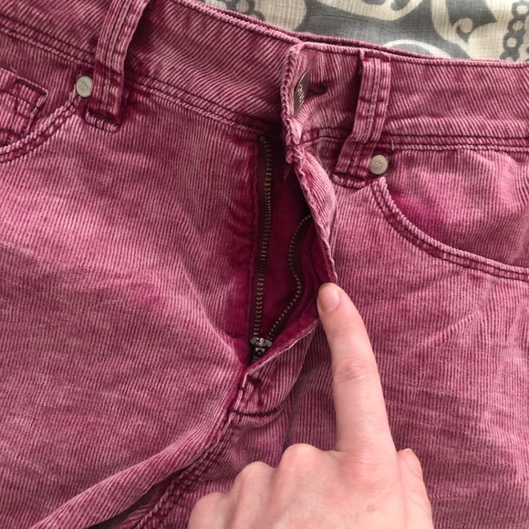 ❌SOLD❌ Roxy High-Waisted Shorts - Picture 5 of 7